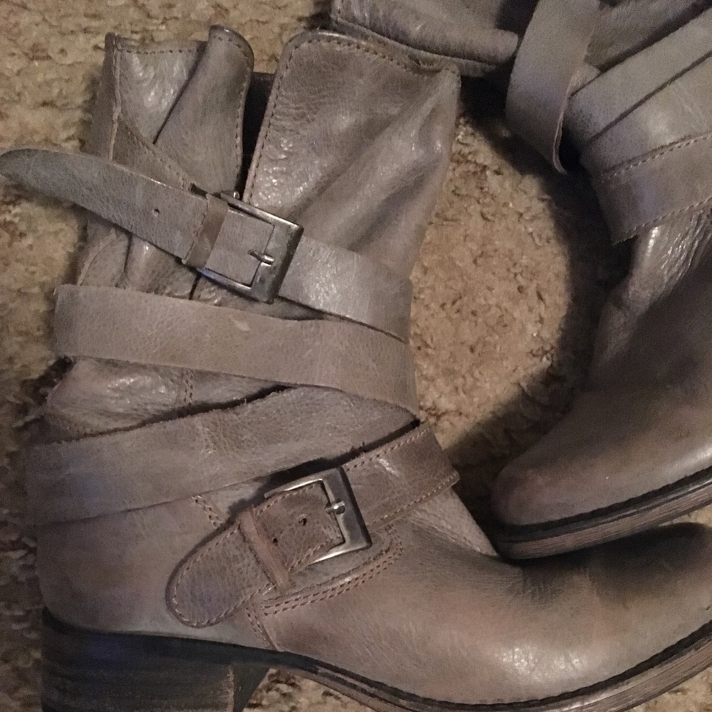 Steve Madden Leather Moto Boots Buckle Wrap